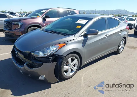 2013 Hyundai Elantra Gls z USA, uszkodzony, nr VIN 5NPDH4AE2DH338780